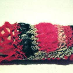 glansdorff-bracelet-filet-crochet-laine-2